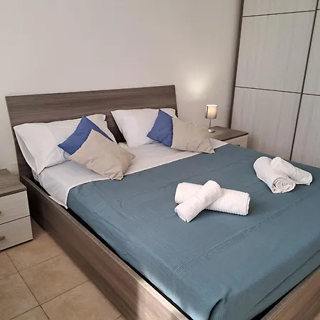 Nettuno Centrale Apartamento